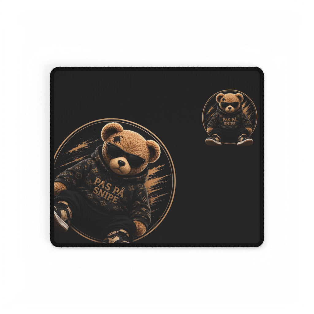 Pas På Snipe Teddy Desk Mat — XXL Gaming/Work Mousepad with Stylish Bear Design