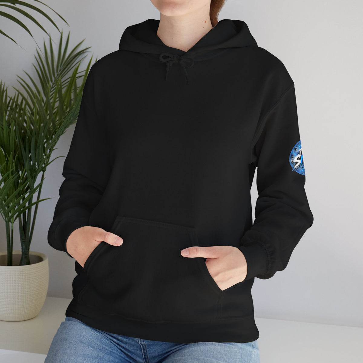 Nord Globe Hoodie — Blue Vintage Graphic Hooded Sweatshirt