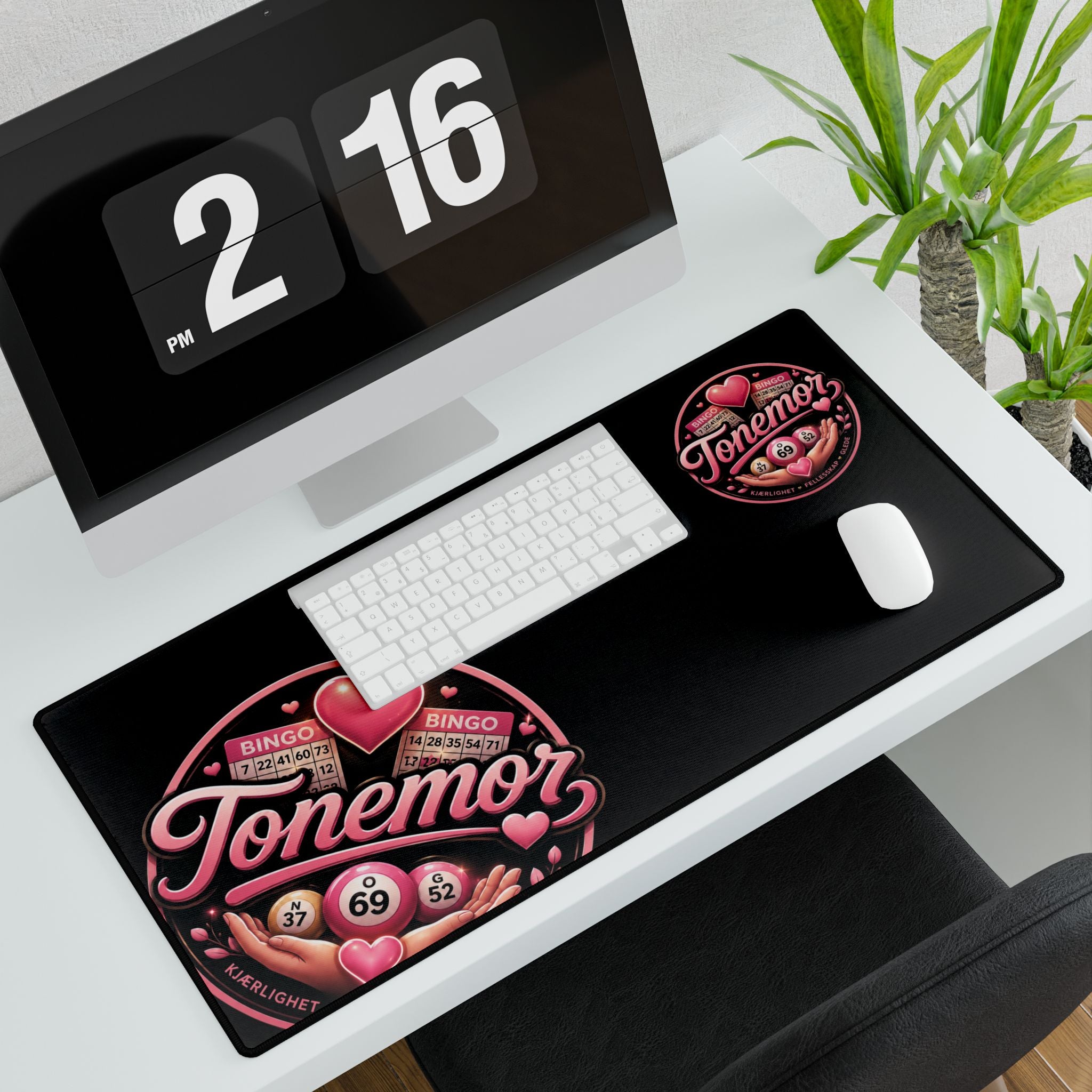 Tonemor Bingo Desk Mat — Pink Heart Gaming & Office Mousepad