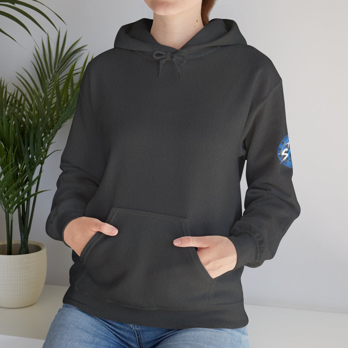 Nord Globe Hoodie — Blue Vintage Graphic Hooded Sweatshirt