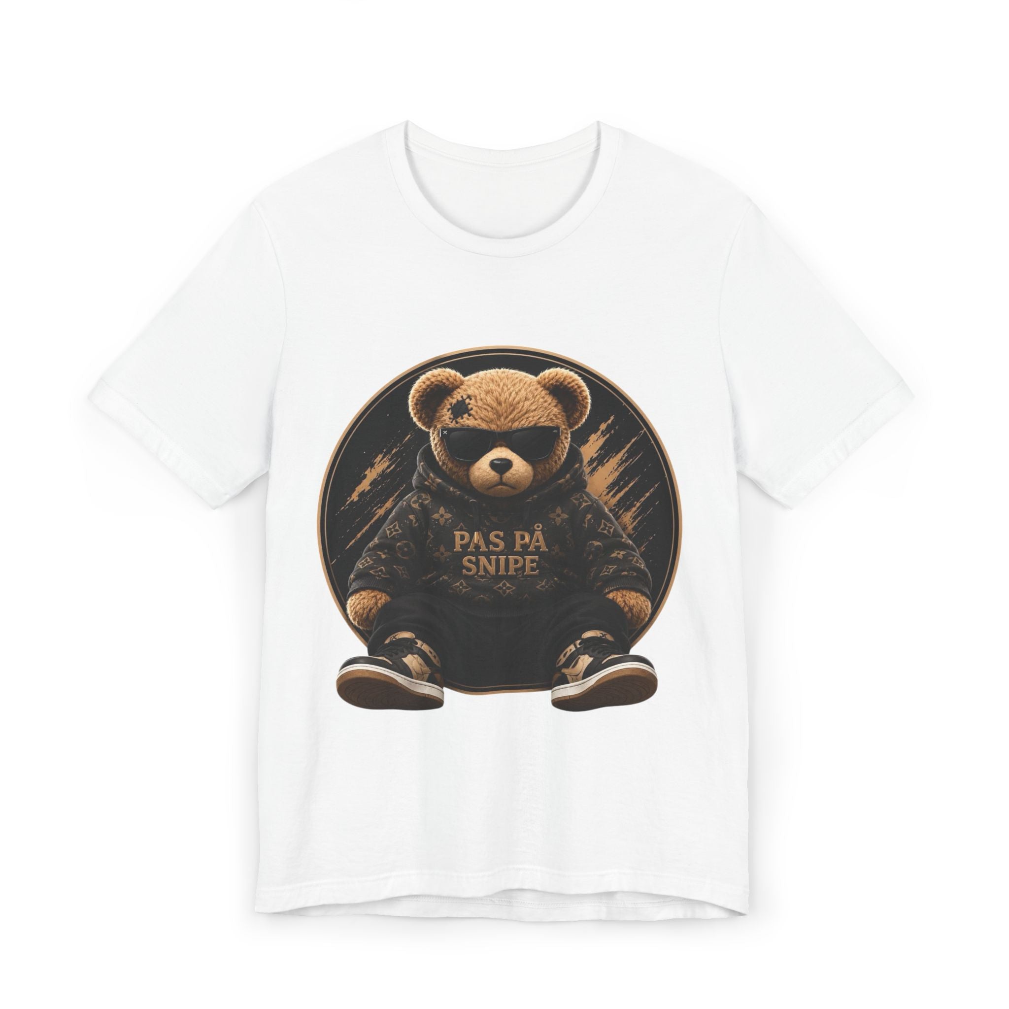 T‑Shirt — 'Pas På Snipe' Teddy Bear Graphic Tee